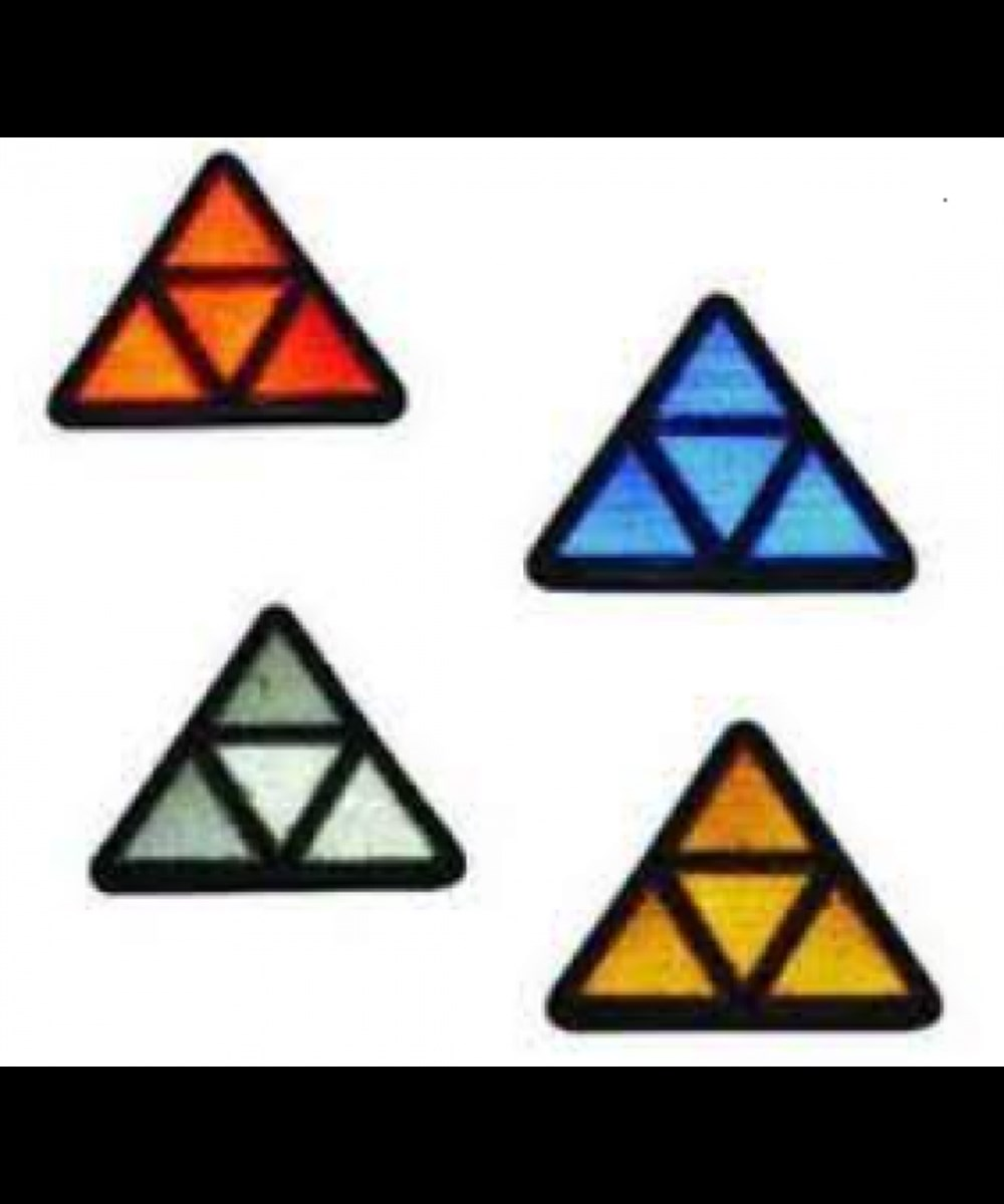 REFLEKTÖR ÜÇGEN PARÇALI KIRMIZI KOD:BK-34B